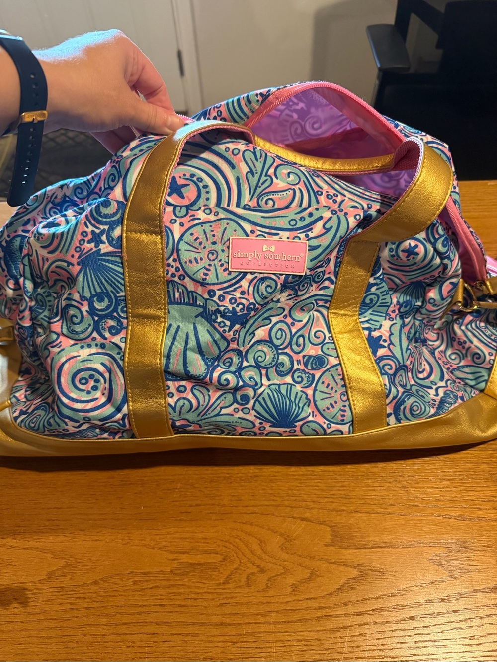 Simply Southern Gold-Trim Pink & Blue Seashell Travel Bag